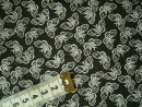 Baumwoll Patchworkstoff schwarz mit weißen Schmetterlingen