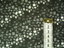 Baumwoll Patchworkstoff schwarz mit grau-weißem Muster